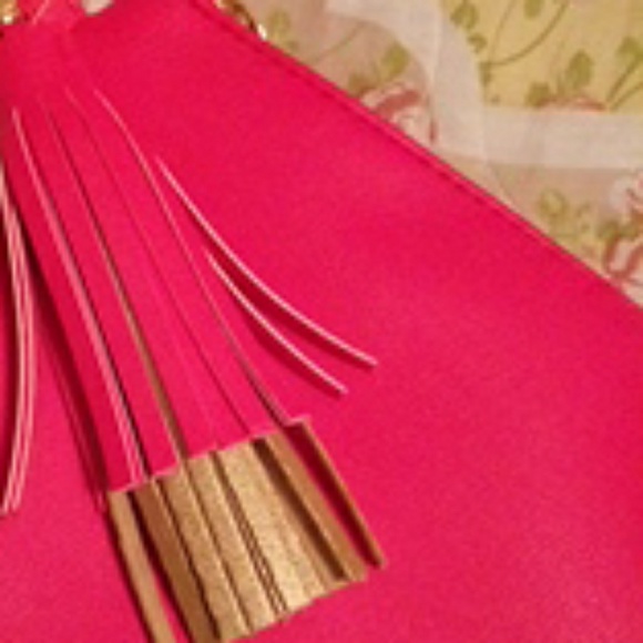 Handbag - Picture 2 of 5